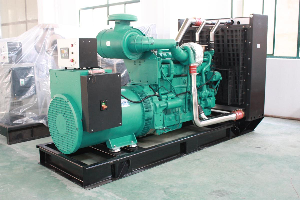策勒租赁发电机-柴油发电机常规都给谁供电呢？