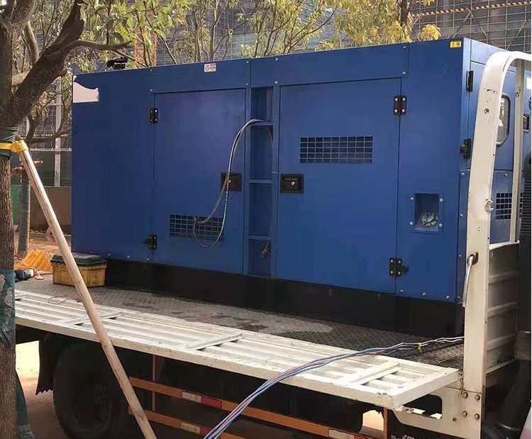 策勒柴油发电机组空气滤清器多久更换一次？