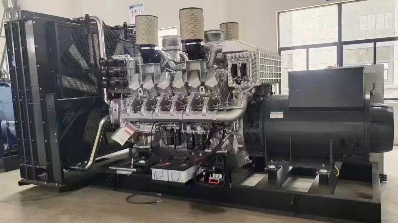 策勒800KW柴油发电机组可以带动多少kw的设备？