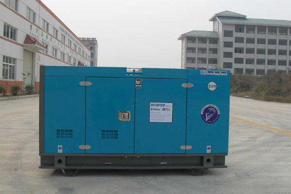 策勒发电机租赁如何正确安装空气滤清器？