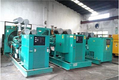 策勒如何判断汽油发电机组电瓶的使用寿命？